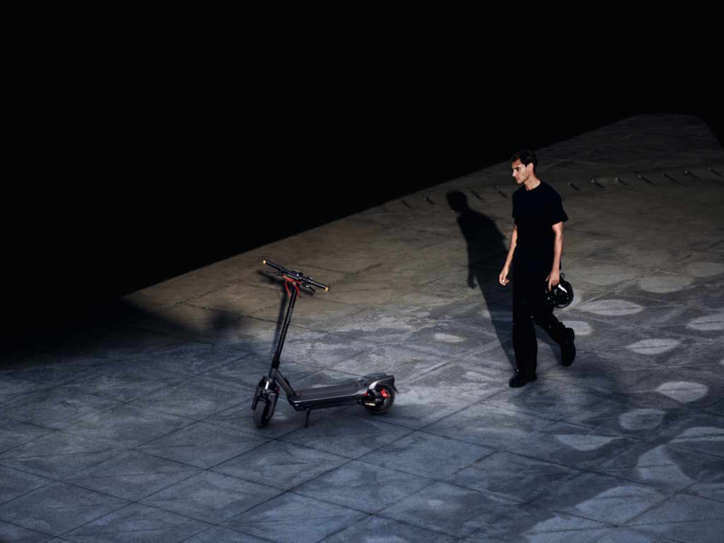 Elekticni trotinet SEGWAY NINEBOT MAX G3 I - Слика 13